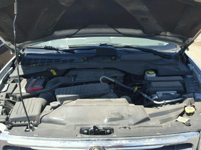 1A8HW58228F120646 - 2008 CHRYSLER ASPEN SILVER photo 7