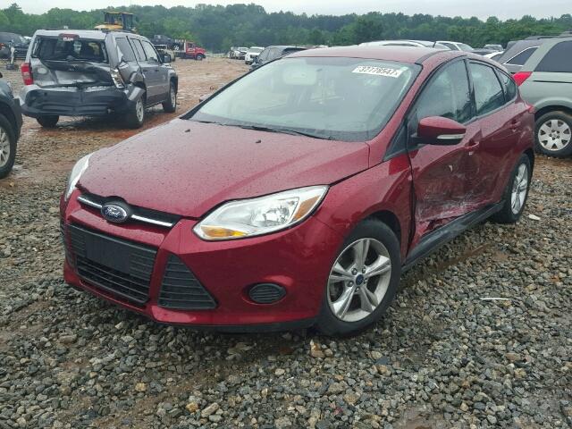 1FADP3K2XEL318944 - 2014 FORD FOCUS SE RED photo 2