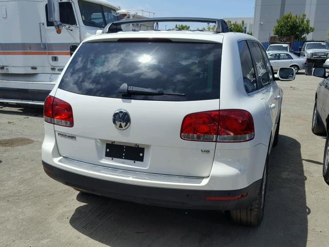 WVGZG77LX5D067275 - 2005 VOLKSWAGEN TOUAREG 3. WHITE photo 4