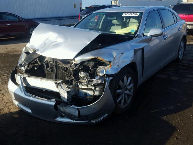 JTHGL46F085020867 - 2008 LEXUS LS 460L SILVER photo 2