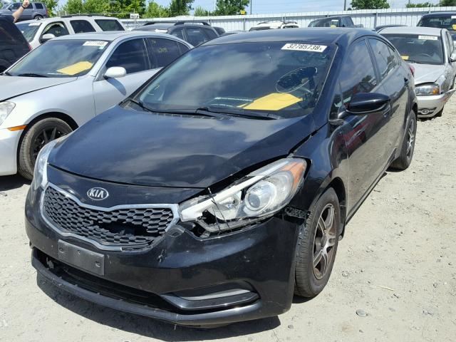 KNAFK4A63F5377459 - 2015 KIA FORTE LX BLACK photo 2