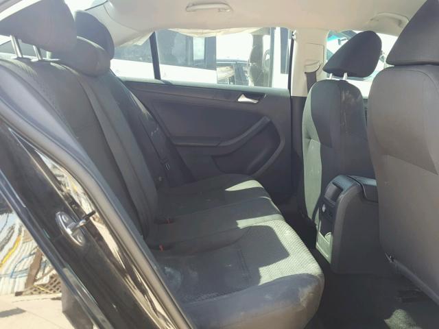 3VW2K7AJ2DM305048 - 2013 VOLKSWAGEN JETTA BASE 黑色 照片 6