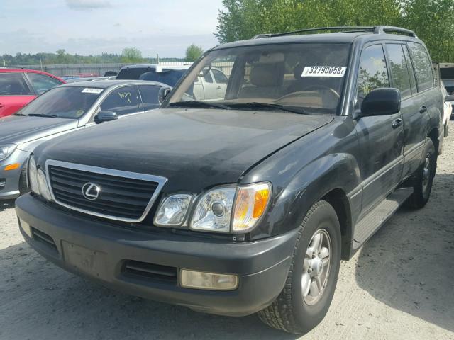 JT6HT00W2X0067117 - 1999 LEXUS LX 470 BLACK photo 2