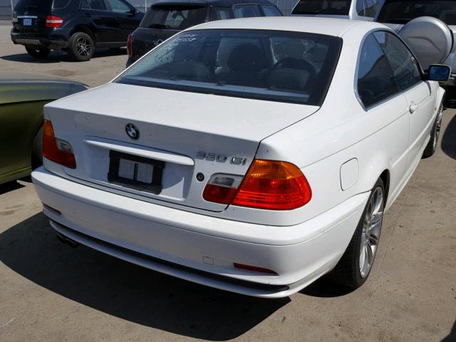 WBABN53401JU34837 - 2001 BMW 330 CI WHITE photo 4