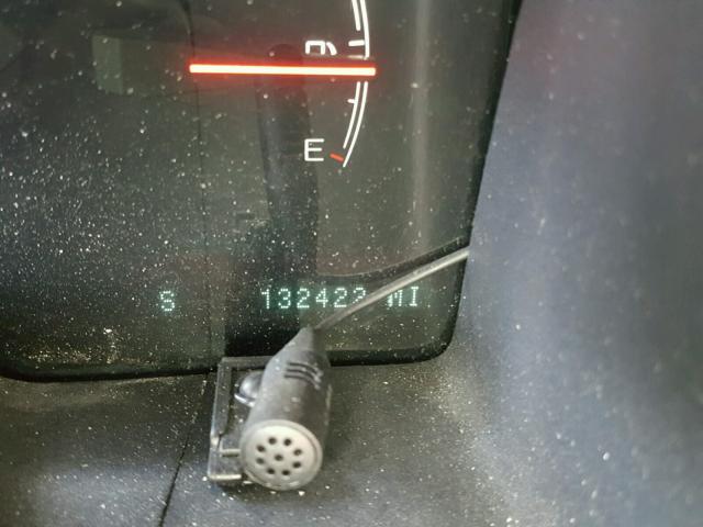 5LMFU28R23LJ15160 - 2003 LINCOLN NAVIGATOR 银色 照片 8