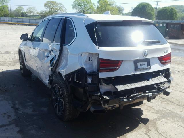 5UXKR6C5XG0J82341 - 2016 BMW X5 XDRIVE5 WHITE photo 3