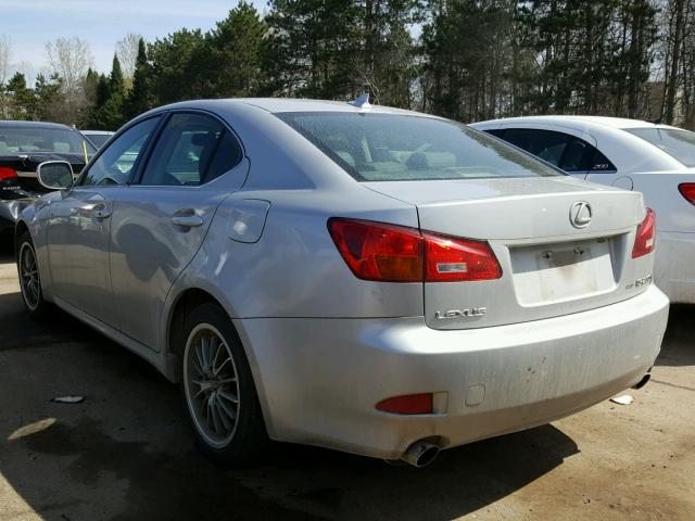 JTHCK262472013326 - 2007 LEXUS IS 250 SILVER photo 3