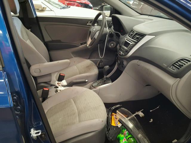 KMHCT4AE9GU089975 - 2016 HYUNDAI ACCENT SE BLUE photo 5