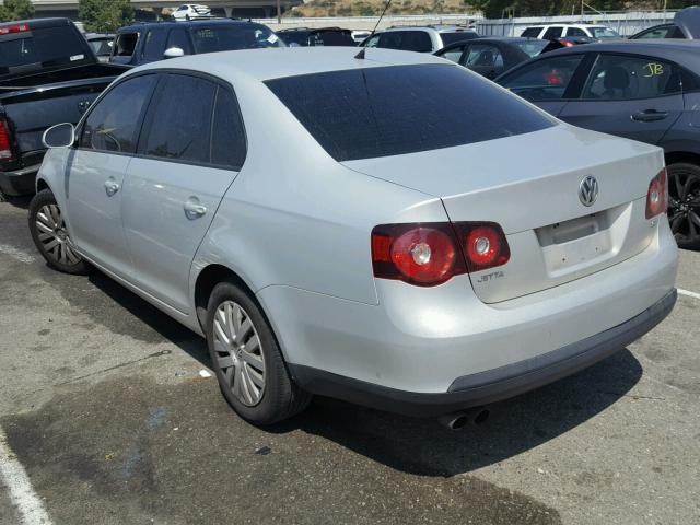 3VWJZ7AJXAM080171 - 2010 VOLKSWAGEN JETTA S 银色 照片 3