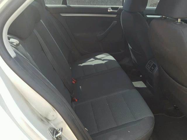 3VWJZ7AJXAM080171 - 2010 VOLKSWAGEN JETTA S 银色 照片 6