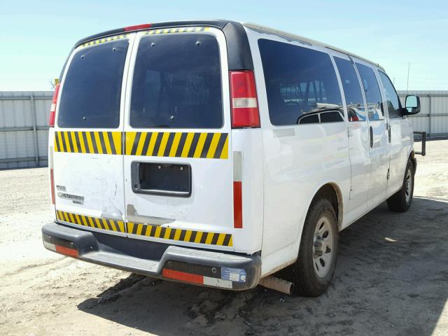 1GNFG154891169267 - 2009 CHEVROLET EXPRESS G1 WHITE photo 4