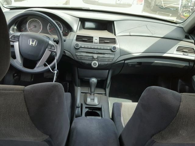 1HGCP26449A013017 - 2009 HONDA ACCORD LXP SILVER photo 9