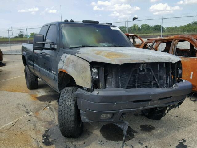 1GCHC29183E257660 - 2003 CHEVROLET SILVERADO GREEN photo 1