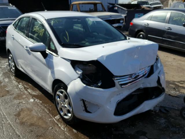 3FADP4BJ7BM171652 - 2011 FORD FIESTA SE WHITE photo 1