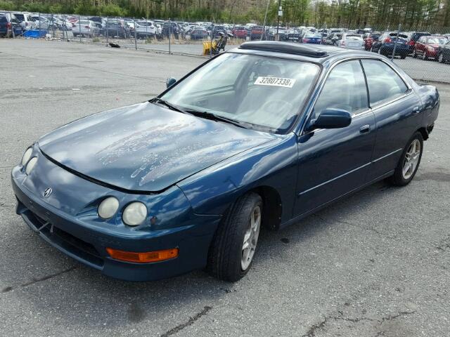 JH4DB7658WS004428 - 1998 ACURA INTEGRA LS GREEN photo 2