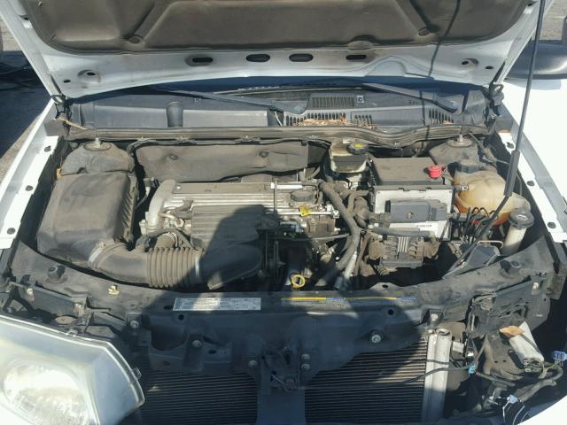 1G8AJ54F04Z143880 - 2004 SATURN ION LEVEL თეთრი ფოტო 7