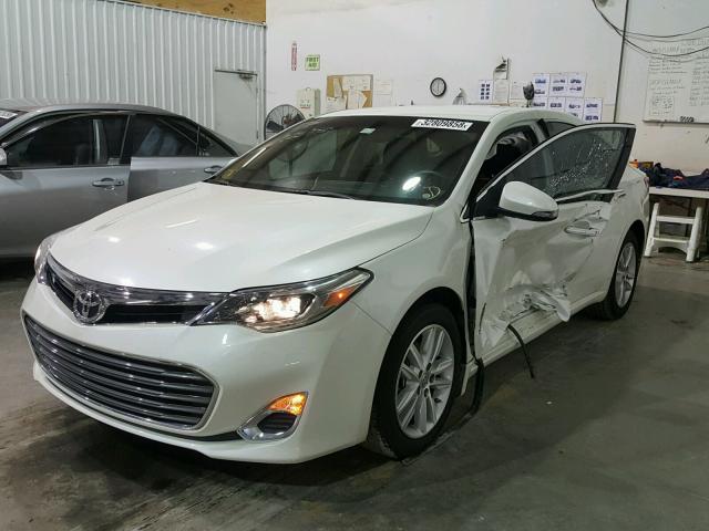 4T1BK1EB7FU179198 - 2015 TOYOTA AVALON XLE 白色 照片 2