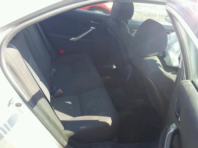 1G2ZA5E09A4160077 - 2010 PONTIAC G6 SILVER photo 6