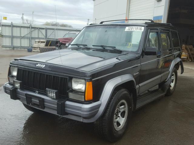 1J4FJ78S7TL292328 - 1996 JEEP CHEROKEE C BLACK photo 2