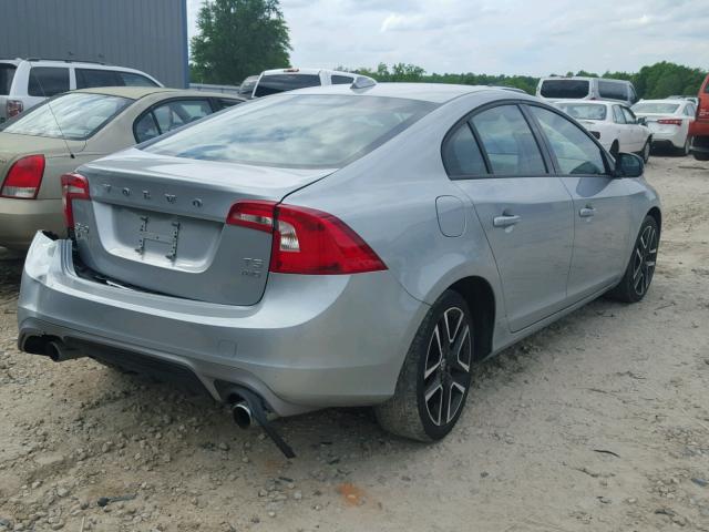 YV140MTL3H2429027 - 2017 VOLVO S60 DYNAMI SILVER photo 4