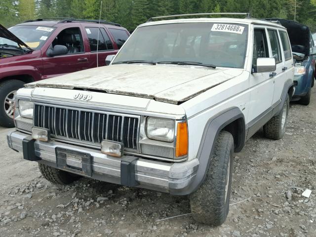 1J4FJ58L5LL240354 - 1990 JEEP CHEROKEE L WHITE photo 2