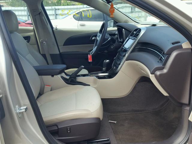 1G11C5SA9GF137470 - 2016 CHEVROLET MALIBU LIM 金色 照片 5