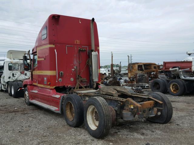 1FUYSSEBXYLF80446 - 2000 FREIGHTLINER CONVENTION RED photo 3
