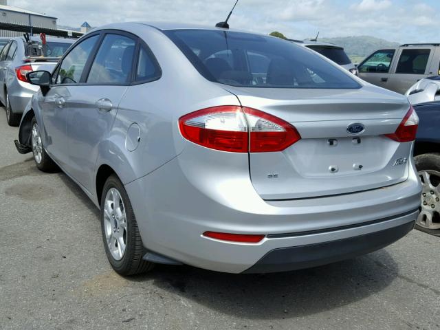 3FADP4BJ0EM228360 - 2014 FORD FIESTA SE SILVER photo 3