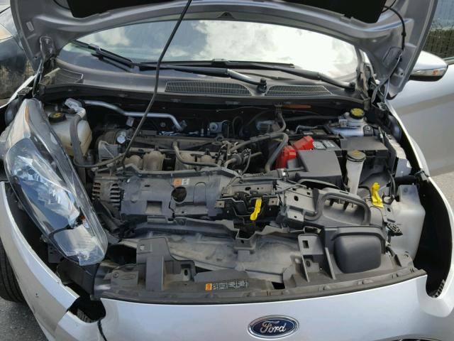 3FADP4BJ0EM228360 - 2014 FORD FIESTA SE SILVER photo 7