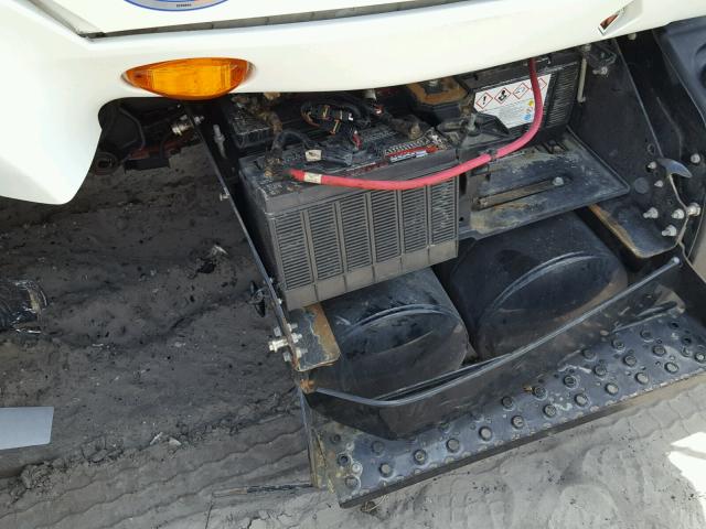 3HSDJAPRXHN503442 - 2017 INTERNATIONAL PROSTAR 白色 照片 9