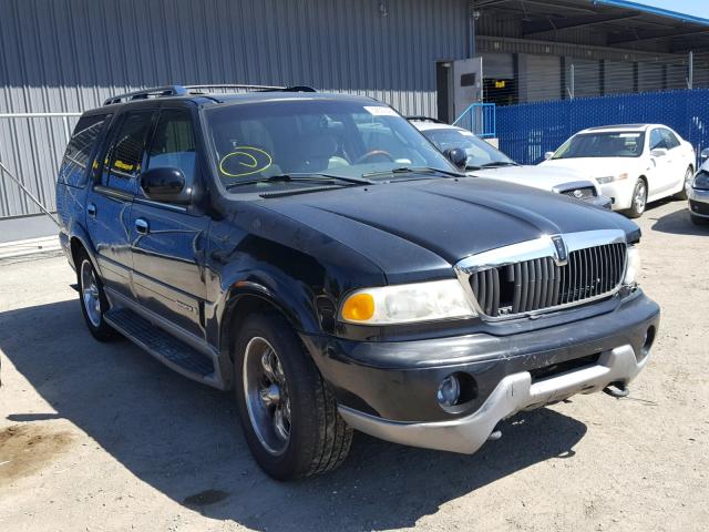 5LMFU28R31LJ28299 - 2001 LINCOLN NAVIGATOR BLACK photo 1