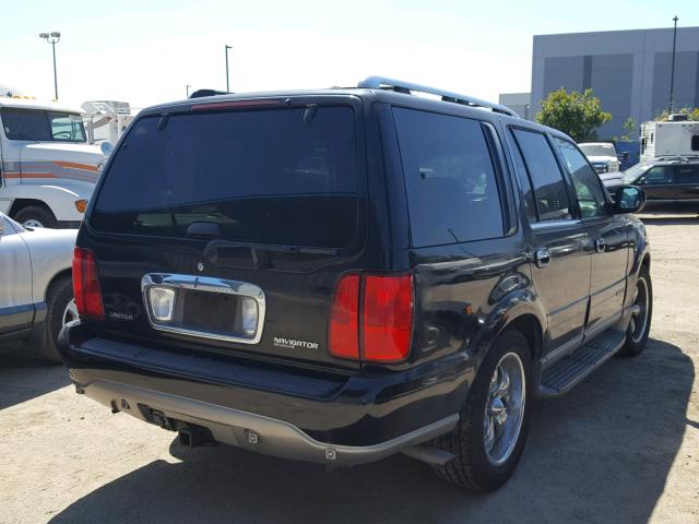 5LMFU28R31LJ28299 - 2001 LINCOLN NAVIGATOR BLACK photo 4
