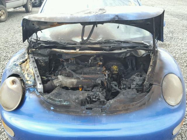 3VWCD21C7YM429924 - 2000 VOLKSWAGEN NEW BEETLE ლურჯი ფოტო 9