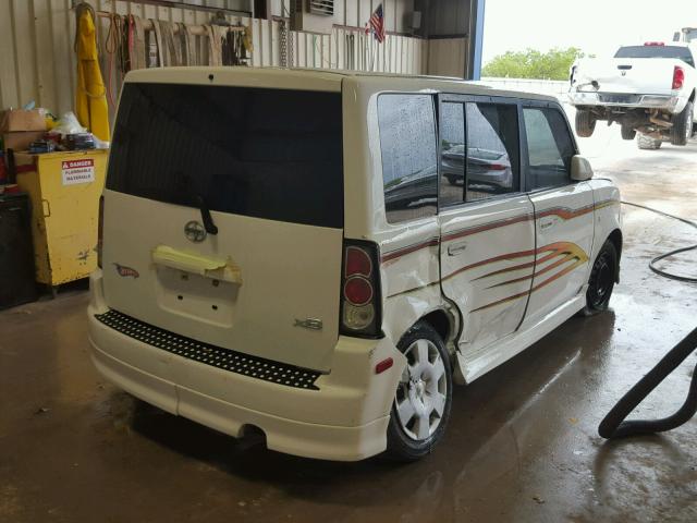 JTLKT324854028179 - 2005 TOYOTA SCION XB Ақ фото 4