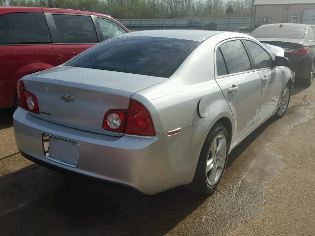 1G1ZA5E09AF164218 - 2010 CHEVROLET MALIBU LS 银色 照片 4