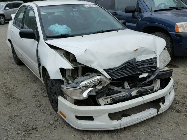 JA3AJ26E22U059853 - 2002 MITSUBISHI LANCER ES WHITE photo 1