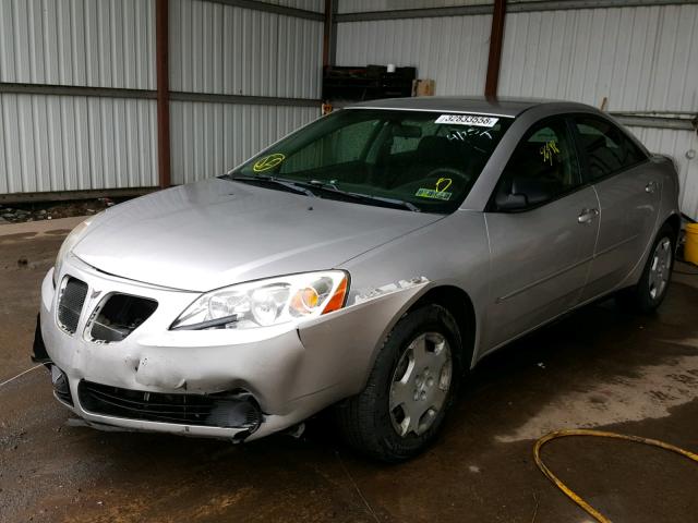 1G2ZF55B864261430 - 2006 PONTIAC G6 SE SILVER photo 2