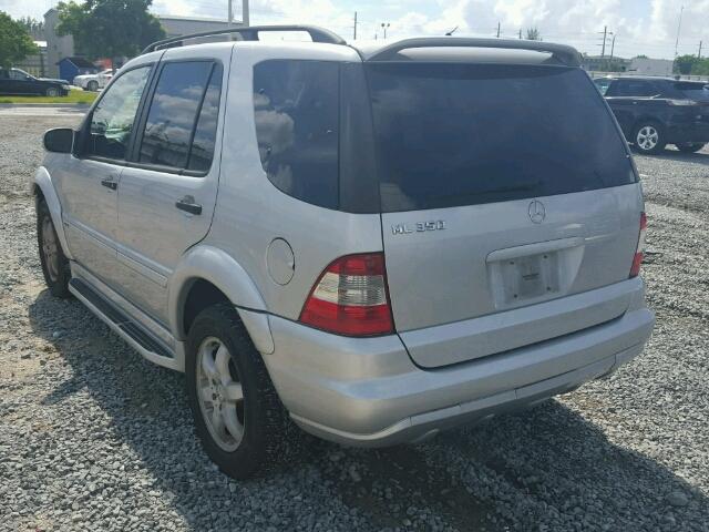 4JGAB57E54A510448 - 2004 MERCEDES-BENZ ML 350 GRAY photo 3