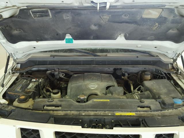 1N6BA06A48N354542 - 2008 NISSAN TITAN XE WHITE photo 7