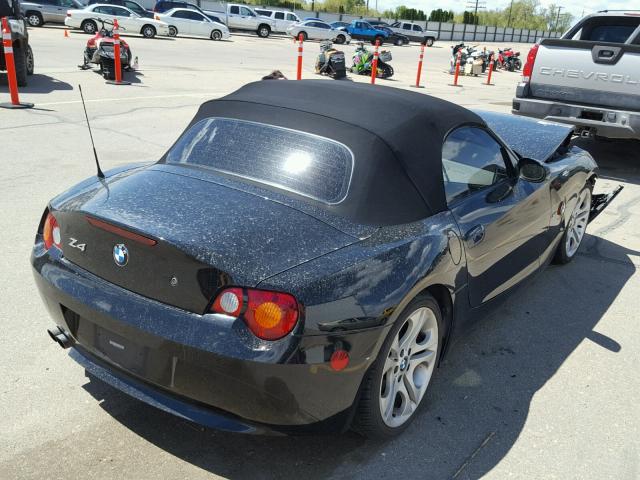 4USBT534X3LT24436 - 2003 BMW Z4 3.0 BLACK photo 4