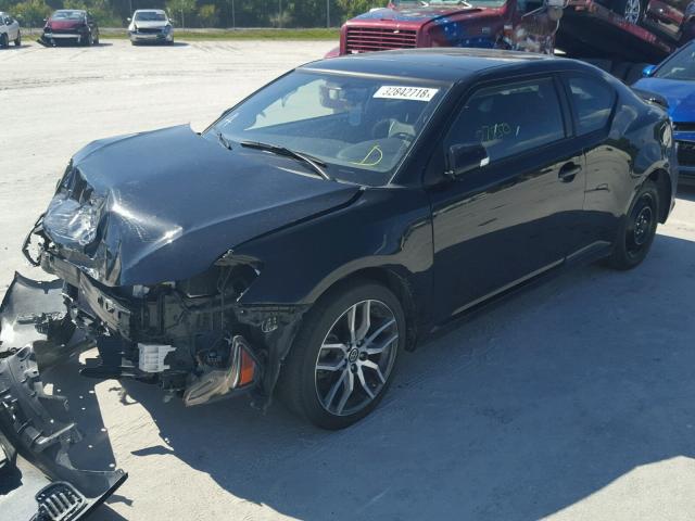 JTKJF5C79GJ020303 - 2016 TOYOTA SCION TC 黑色 照片 2