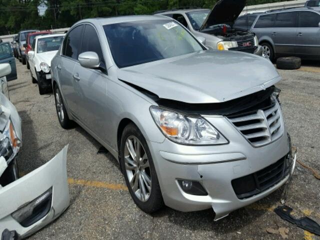 KMHGC4DF9BU139594 - 2011 HYUNDAI GENESIS 4. SILVER photo 1