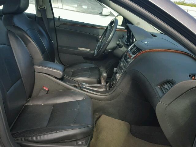 1G1ZE5E7XA4131922 - 2010 CHEVROLET MALIBU შავი ფოტო 5