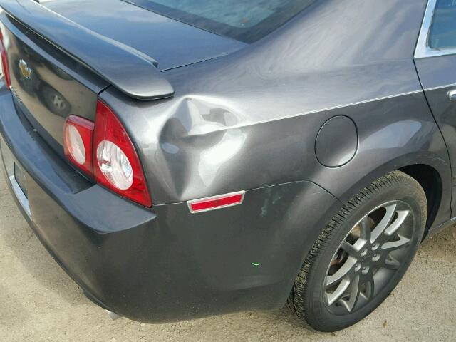 1G1ZE5E7XA4131922 - 2010 CHEVROLET MALIBU შავი ფოტო 9