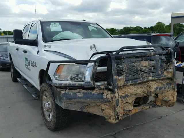 3C6UR5HLXJG102574 - 2018 RAM 2500 ST WHITE photo 1