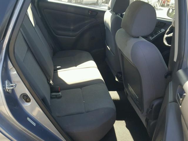 2T1KR32E54C276386 - 2004 TOYOTA MATRIX BLUE photo 6