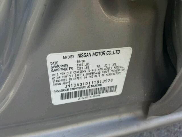 JN1CA31D11T813976 - 2001 NISSAN MAXIMA GXE SILVER photo 10