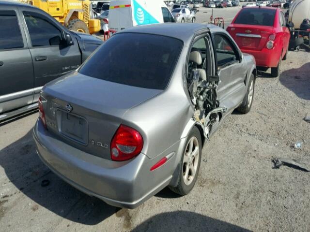 JN1CA31D11T813976 - 2001 NISSAN MAXIMA GXE SILVER photo 4