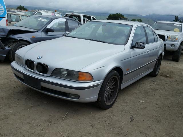 WBADN6348YGM69759 - 2000 BMW 540 I AUTO SILVER photo 2