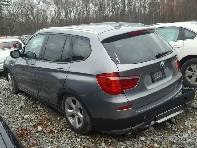 5UXWX5C5XCL721356 - 2012 BMW X3 XDRIVE2 ნაცრისფერი ფოტო 3